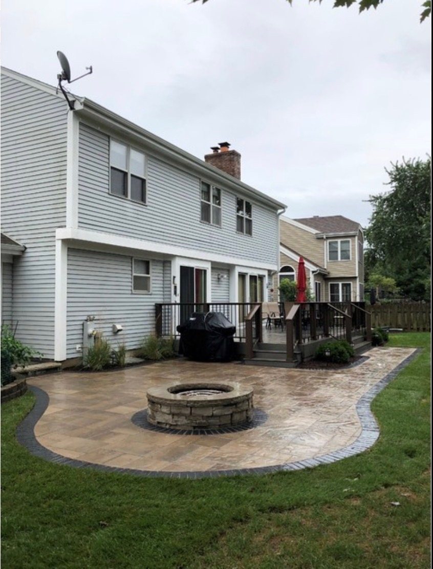 Hardscape patio and firepit